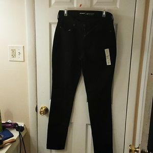 OLD NAVY CURVY PROFILE JEANS *BRAND NEW*